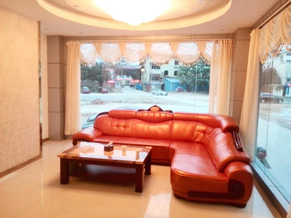 Guilin Tianyi Business Hotel 外观 照片