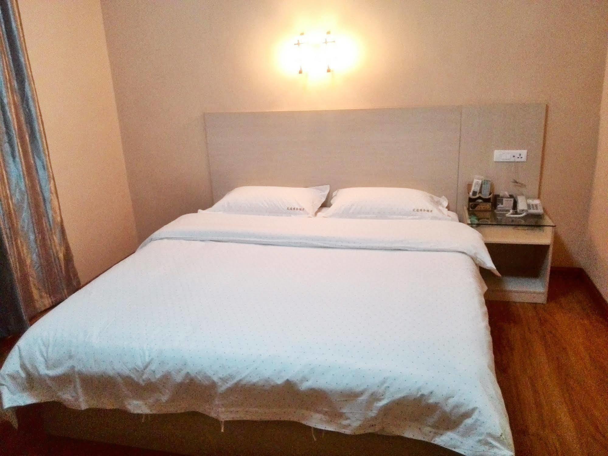 Guilin Tianyi Business Hotel 外观 照片